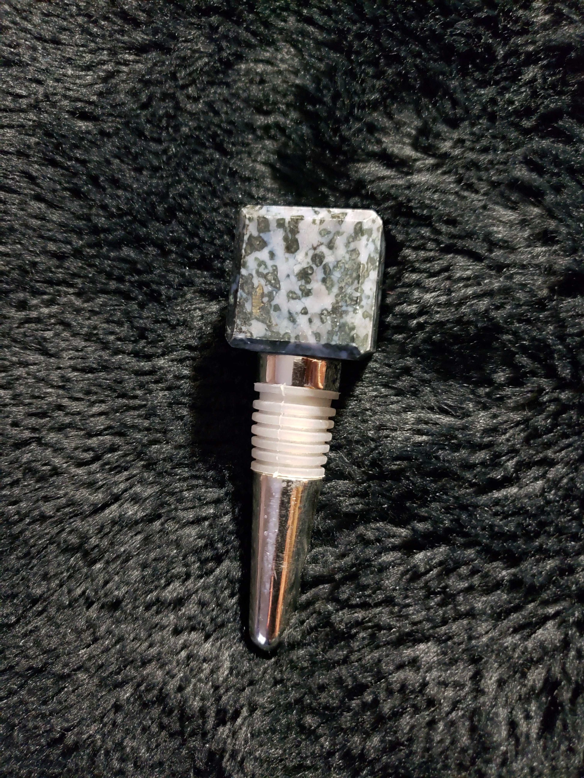INDIGO GABBRO Gemstone Cube Bottle stopper