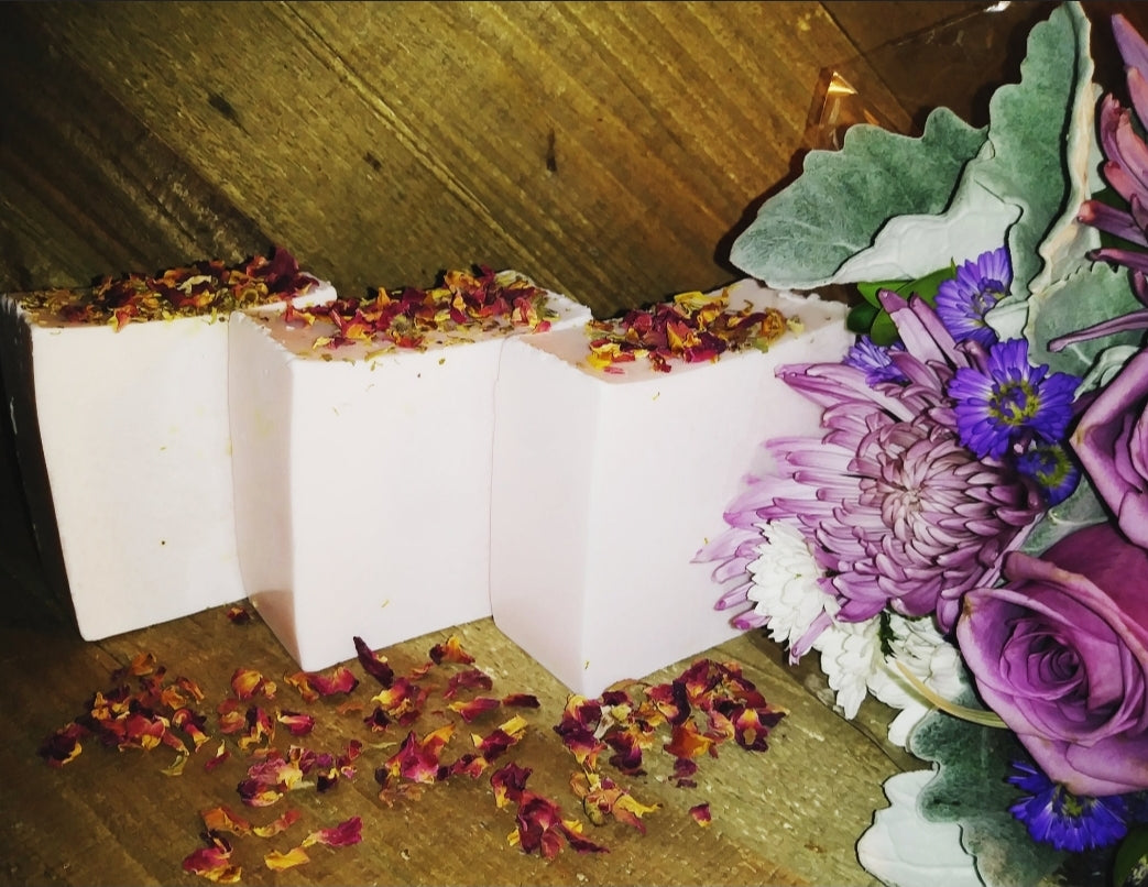 Yoni Cleansing Bar w/Stand